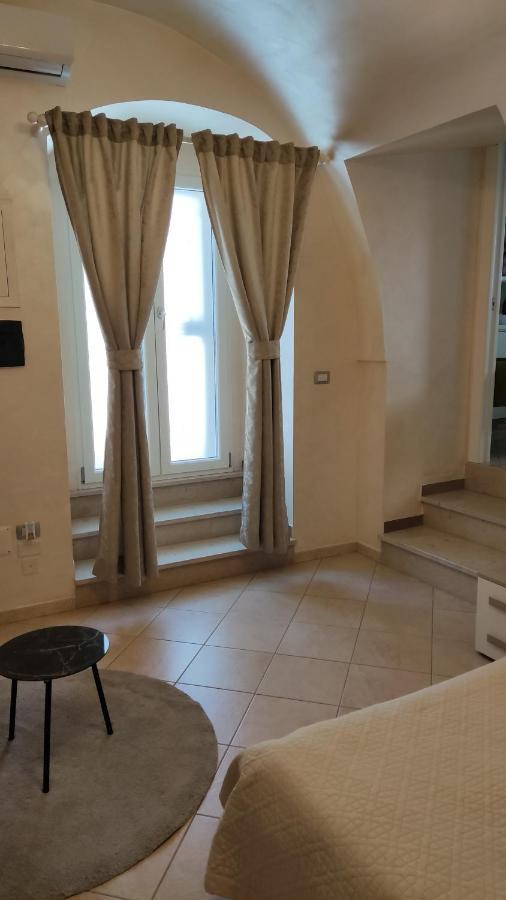 Domus Elegans In Centro Villa Manfredonia Exterior photo